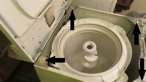 Washing Machine Leaks During Spin Cycle: Causes and。